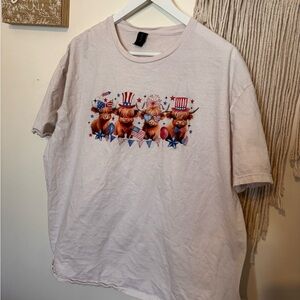 Gildan Light Beige T-Shirt 4th July Patriotic